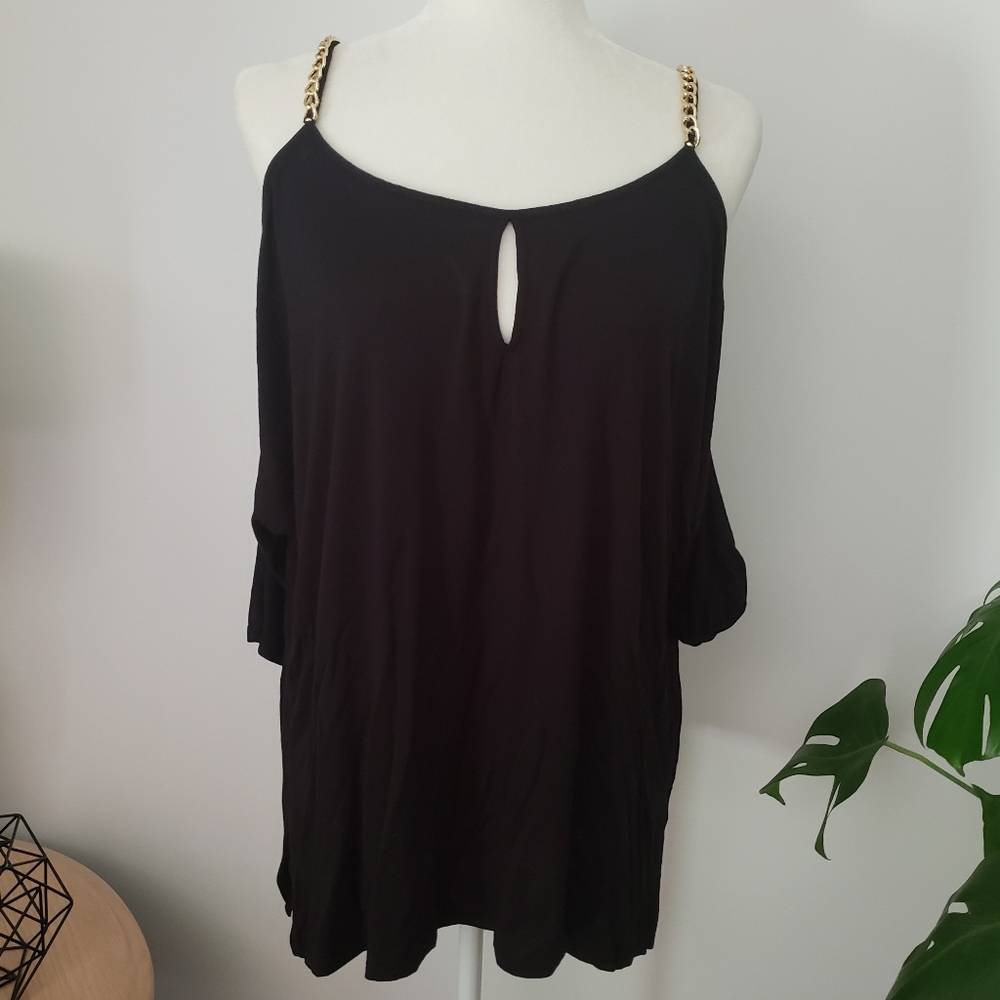 ⭐ Gold Chain Cold Shoulder Black dolman Blouse